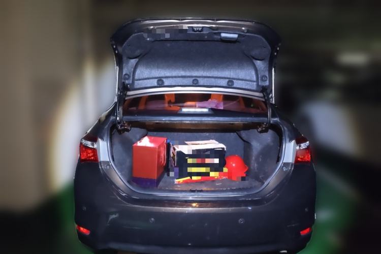 Used Toyota Corolla 2017 Revised Version 1.2T S-CVT GL Trunk