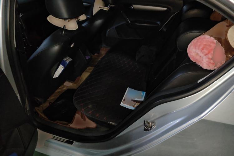 Used Volkswagen Lavida 2013 1.6L Automatic Comfort Edition Left Rear Seat