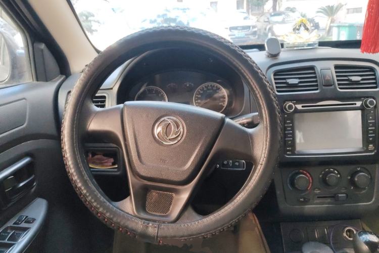 Used Dongfeng Fengon 330 2014 1.5L Manual Utility Version DK15 Steering Wheel