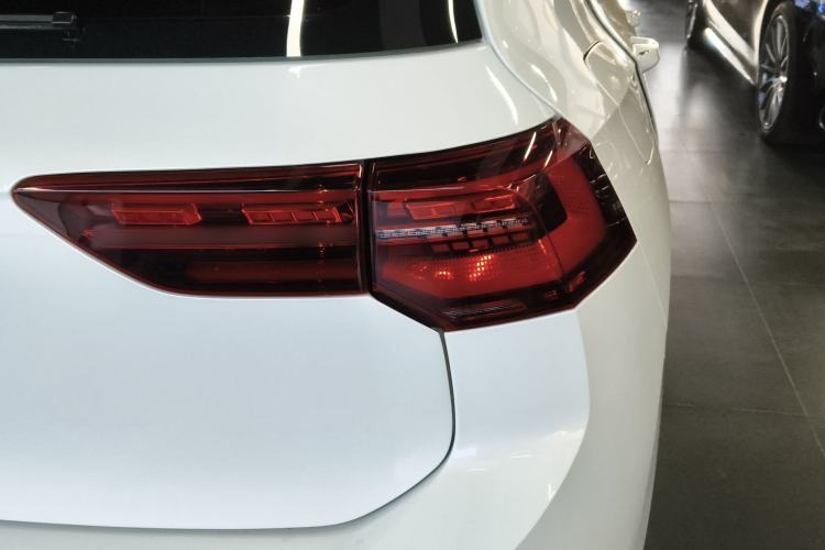 Used Volkswagen Golf GTI 2023 380TSI DSG GTI
