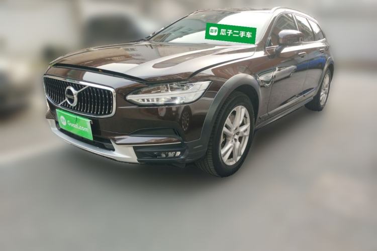 Used Volvo V90 2017 Cross Country T5 AWD Smart Range Edition