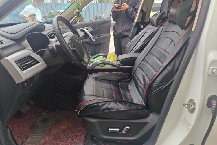 Used Geely Auto Emgrand X7 Sport 2020 1.8TD DCT Two-Wheel Drive Smart Connect 4G-Enabled Version Left Front Seat