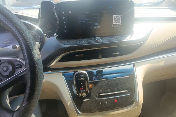 Used Buick GL8 2023 Land Executive Class 652T Luxury Model