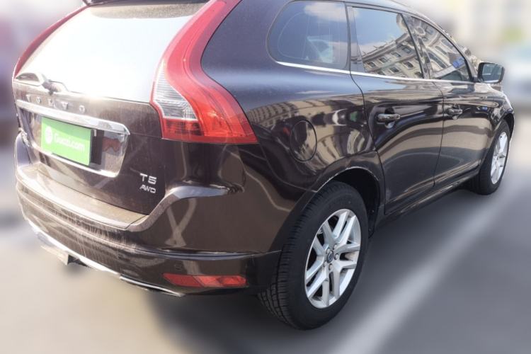 Used Volvo XC60 2017 T5 AWD Smart Upgrade Model