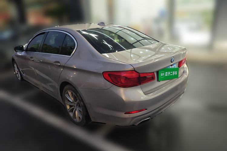 Used BMW 5 Series 2017 528Li xDrive Leading Model Rear Left 45 Deg