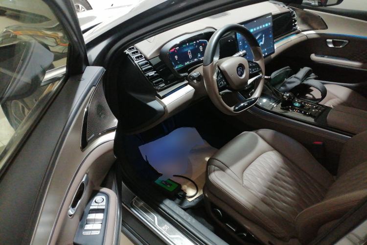 Used BYD Han 2023 EV Champion Edition 605KM Front-Drive Premium Model
