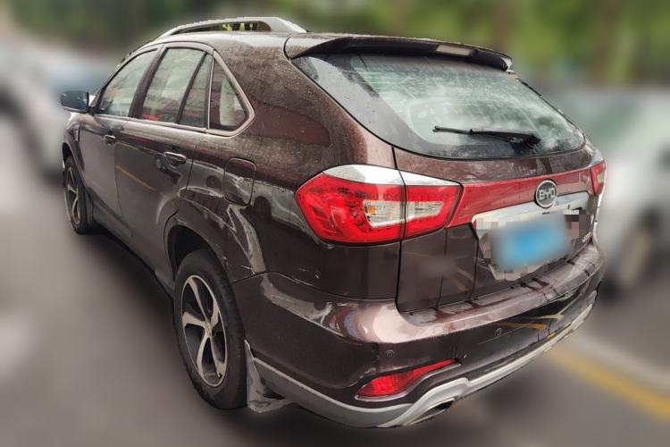 Used BYD S7 2015 2.0T Automatic Prestige Model