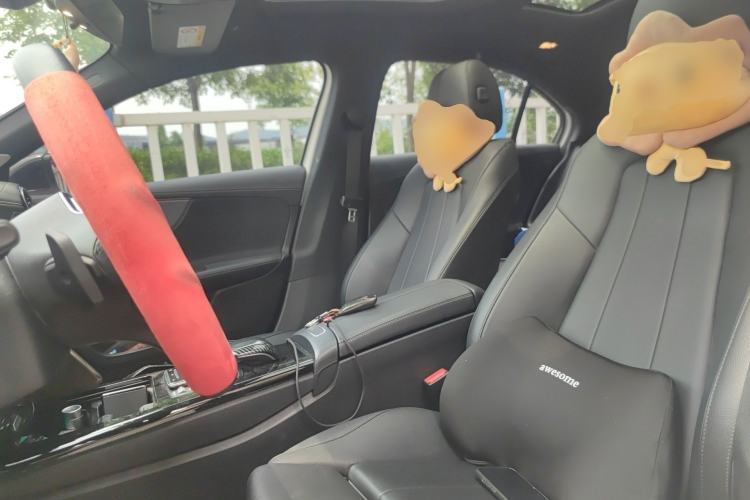 Used Mercedes-Benz A-Class 2020 Facelift A 180 L Sport Sedan Special Configuration
