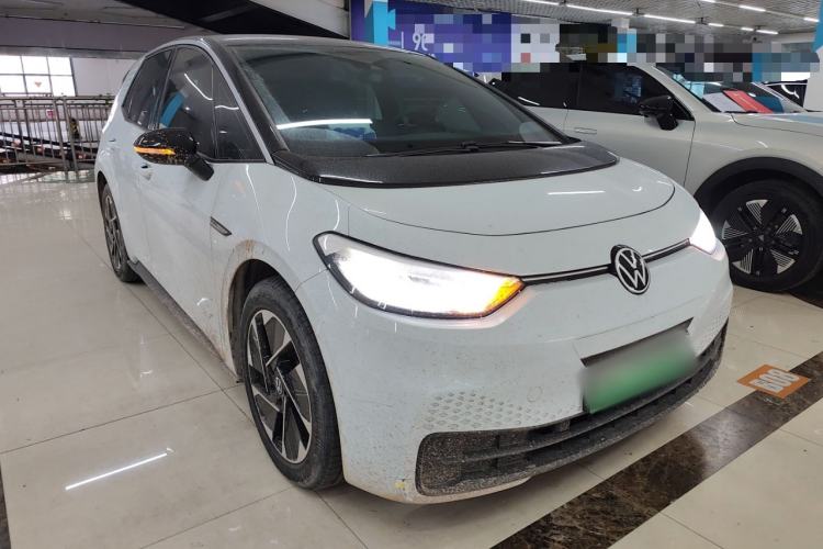 Used Volkswagen ID.3 2023 Upgraded Model Pure Intelligent Enjoyment Version Front Right 45 Deg
