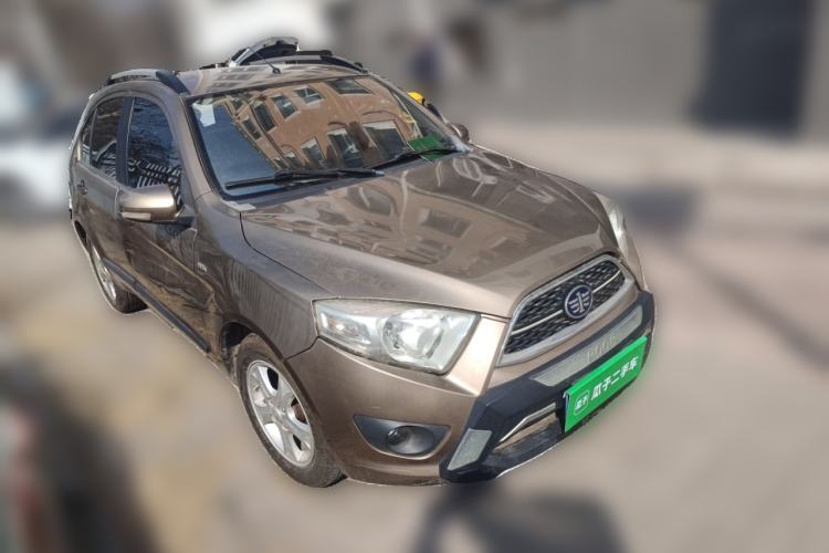 Used FAW Xiali N7 2014 1.3L Manual Sport Prestige Edition Front Right 45 Deg