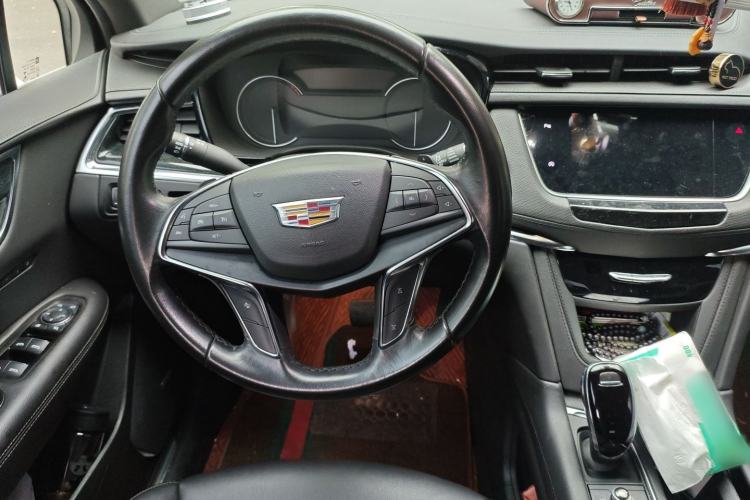 Used Cadillac XT5 2021 2.0T Two-Wheel Drive Luxury Version
