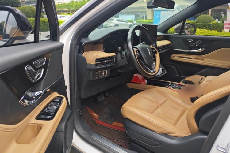 Used Lincoln Corsair 2022 2.0T Two-Wheel Drive Luxury Edition