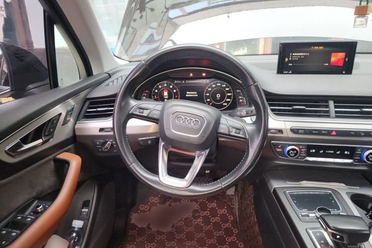 Used Audi Q7 
