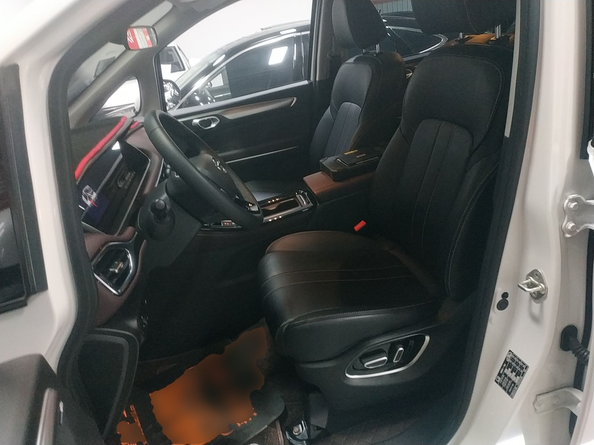 Переднее сиденье в автомобиле