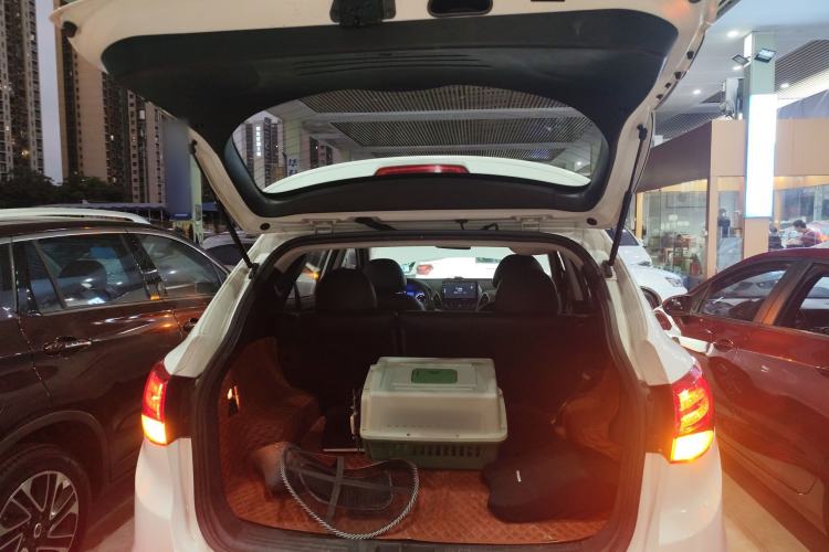 Used Hyundai ix35 2015 2.0L Automatic 2WD Comfort Edition China V Standard Trunk