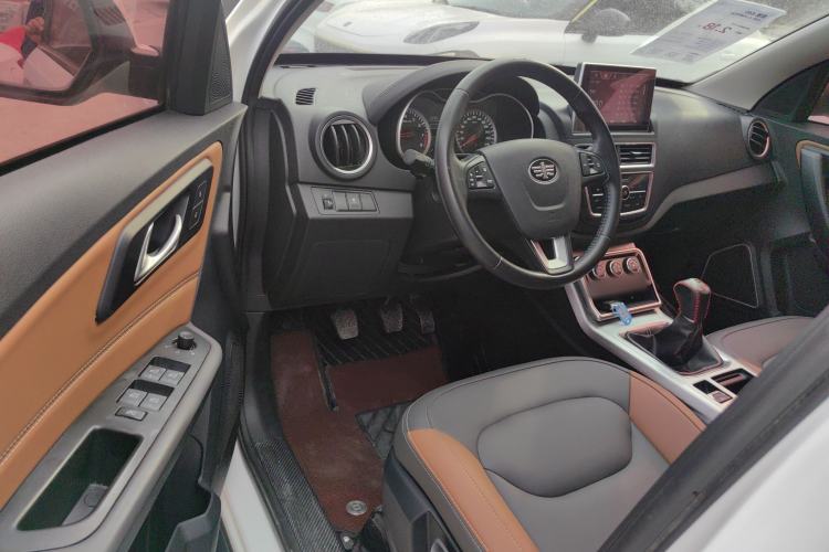 Used Bestune X40 2019 1.6L Manual Luxury Edition China V
