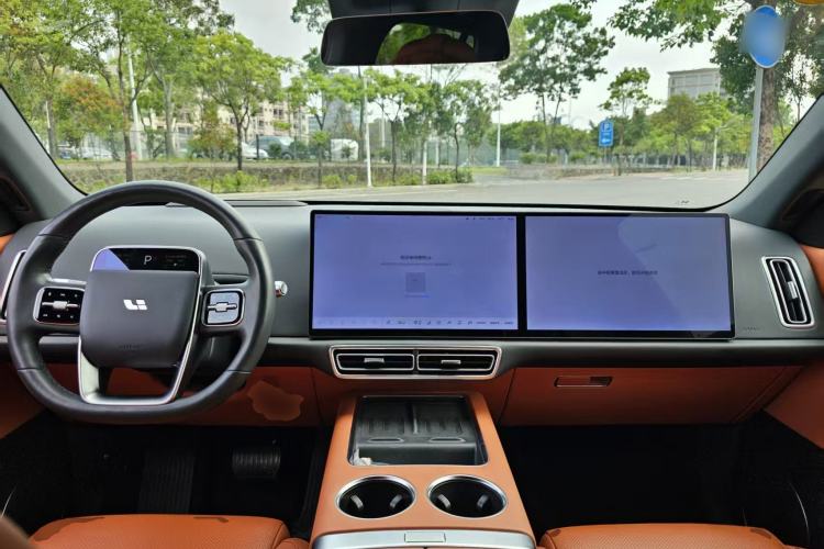 Used Li Auto L6 2024 Max Center Console