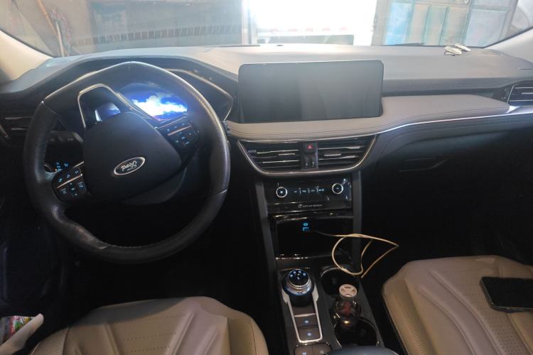 Used Ford Escape 2020 EcoBoost 245 Four-Wheel Drive Luxury Edition
