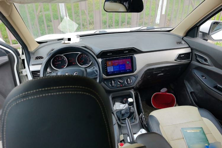 Used Wuling Hongguang 2019 1.5L S Standard Version China VI LAR