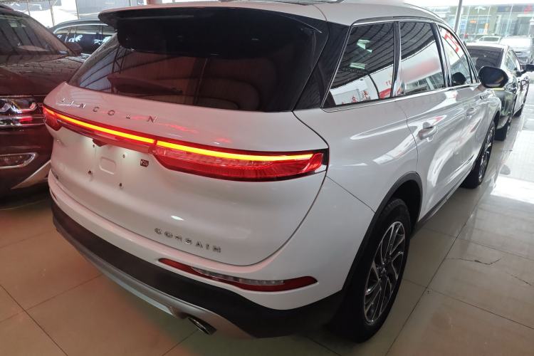 Used Lincoln Corsair 2021 2.0T Two-Wheel Drive Deluxe Edition Rear Right 45 Deg