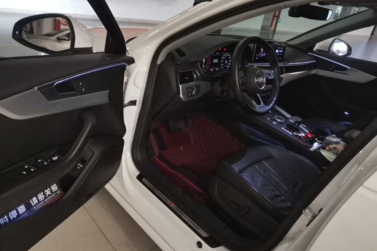 Used Audi A4L 2018 30th Anniversary Edition 40 TFSI Fashion Model