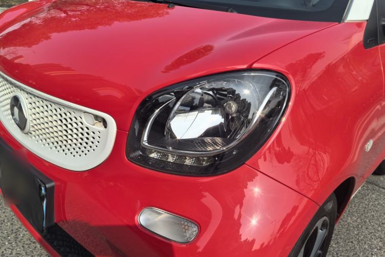 Used smart fortwo 2015 1.0L 52 kW Hardtop Passion Edition
