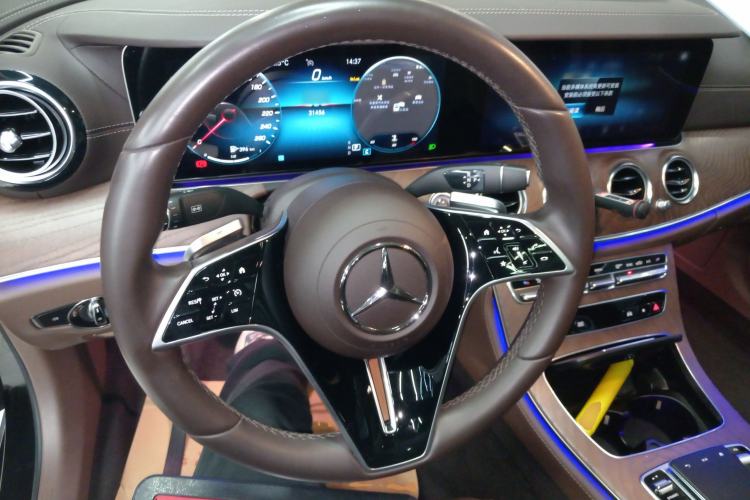 Used Mercedes-Benz E-Class 2023 Updated E 300 L Fashion Edition
