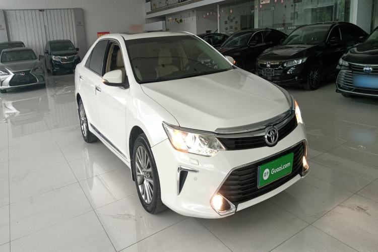 Used Toyota Camry 2016 2.5G 10th Anniversary Deluxe Navigation Edition Exterior 1