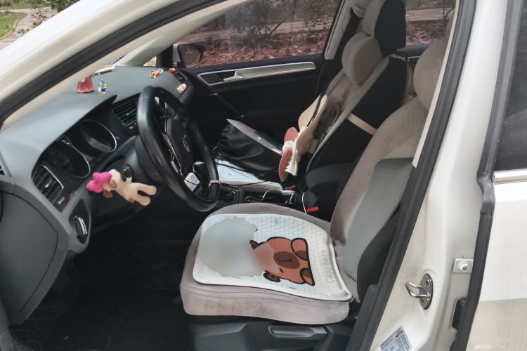 Used Volkswagen Golf 2020 Zhiai Edition 200TSI DSG Comfortable & Ambitious Version