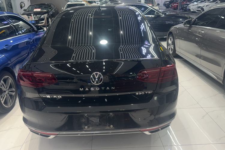 Used Volkswagen Magotan 2023 2 Million Units Limited Edition 330TSI DSG Leading Version Exterior 5
