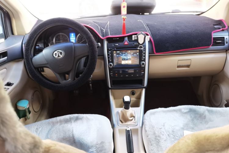 Used BAIC E Series 2013 Sedan 1.3L Manual Lotte Edition
