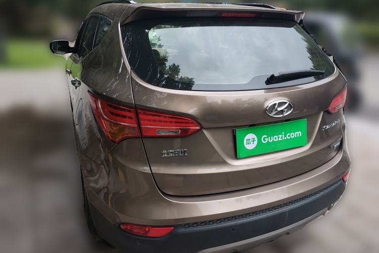 Used Hyundai Santa Fe 2013 2.4L Automatic 4x4 Prestige Edition
