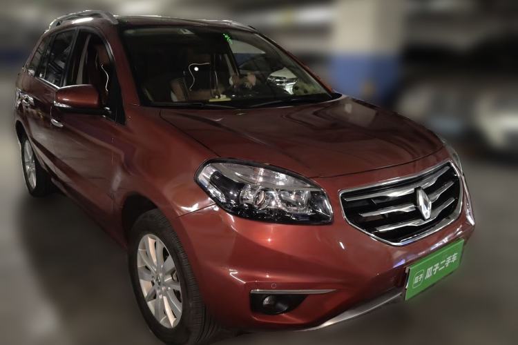 Used Renault Koleos 2012 2.5L 4x4 Comfort Edition with Navigation
