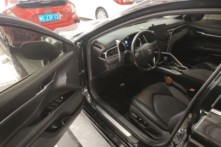 Used Toyota Camry 2022 2.0S Knight Edition