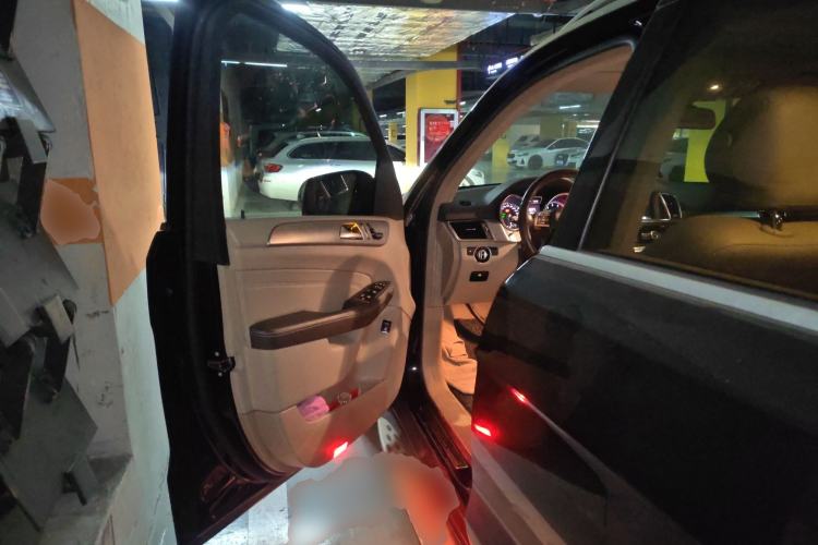 Used Mercedes-Benz M-Class 2012 ML 300