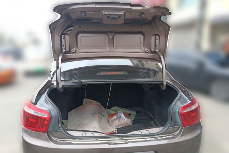 Used Citroen Elysee 2017 1.6L Manual Fashion Model Trunk