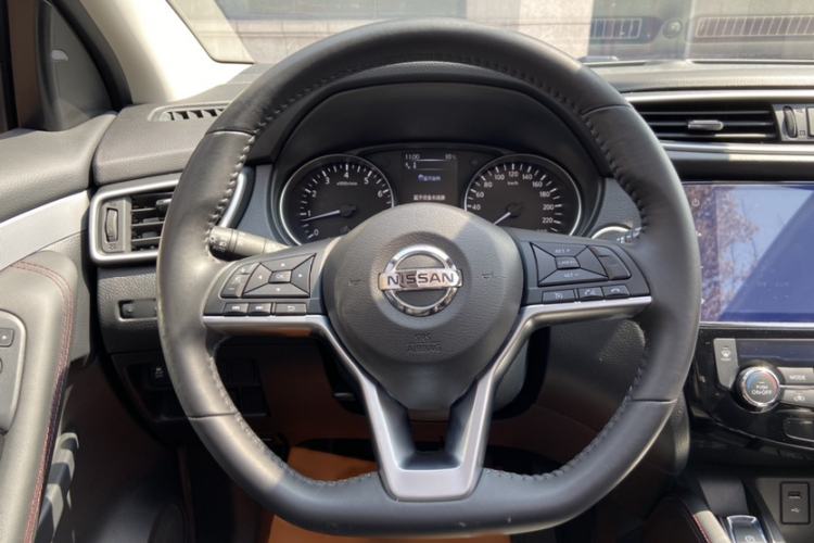 Used Nissan Qashqai 2022 2.0L CVT XV Premier Luxury Edition Interior 11