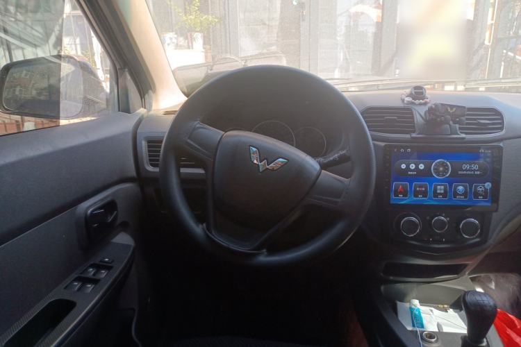 Used Wuling Hongguang 2016 1.5L S Comfort Version
