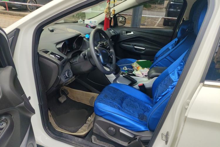 Used Ford Kuga 2013 1.6L GTDi Two-Wheel-Drive Comfort Model Driver Seat