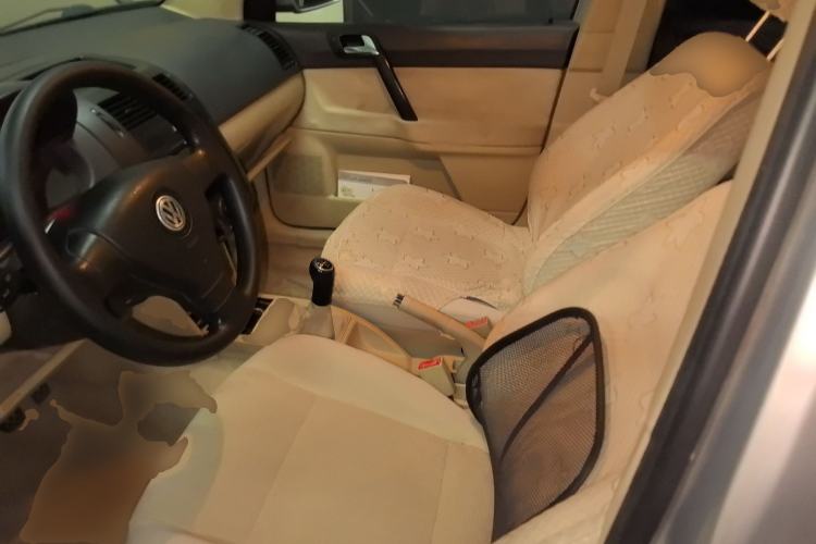 Used Volkswagen Polo 2009 Kica 1.4L Manual Fashion Edition
