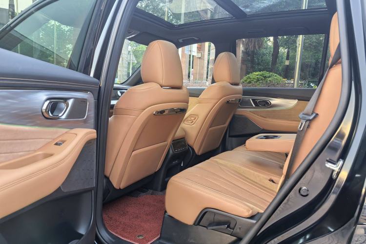 Used GAC Trumpchi ES9 2024 PHEV with 143 km Max