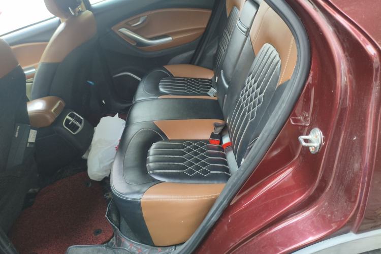 Used Soueast DX7 2018 1.5T Automatic Luxury Model