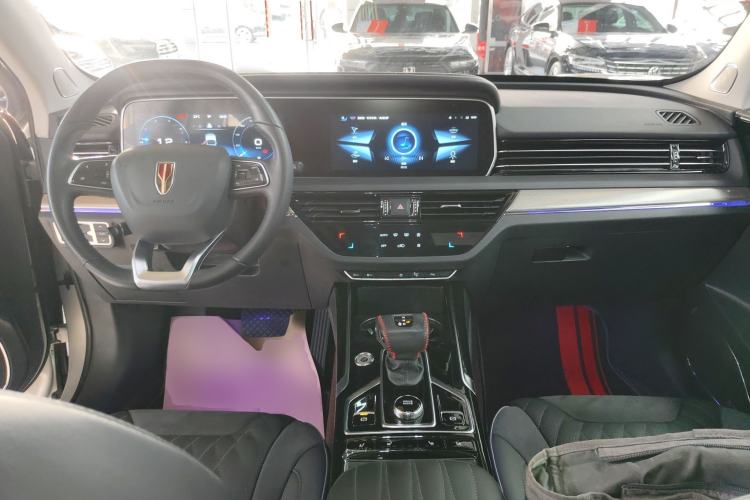 Used Hongqi HS5 2022 Revised Version 2.0T Smart Connect Flagship Edition Center Console