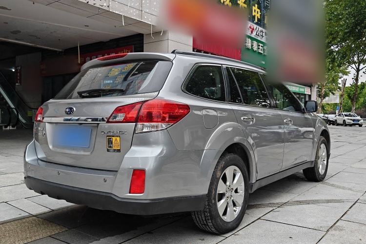 Used Subaru Outback 2010 2.5i Luxury Edition