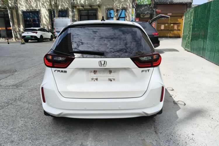 Used Honda Fit 2021 1.5L CVT Trend Edition Exterior 4