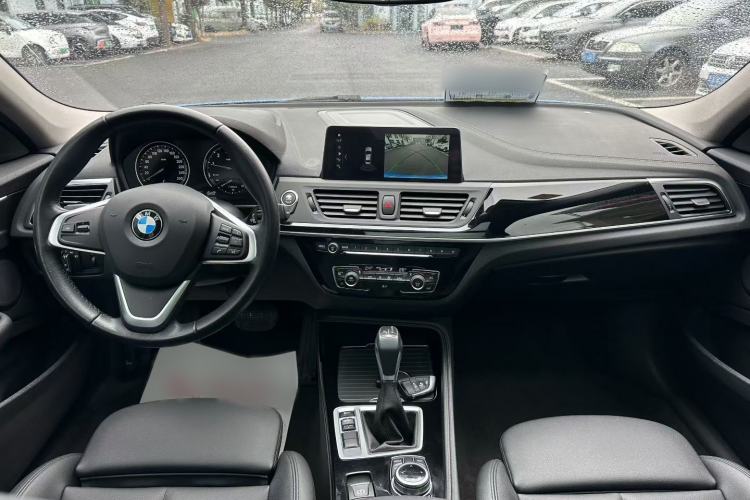 Used BMW 1 Series 2018 118i Design Package Edition Interior 4