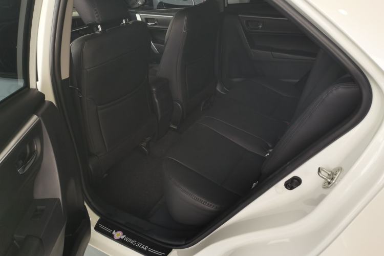 Used Toyota Levin 2017 Revised 185T CVT Elite Edition China V Standard Left Rear Seat