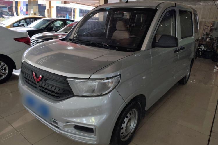 Used Wuling Hongguang V 2022 1.5L Jingqu Edition Electric-Assist LAR