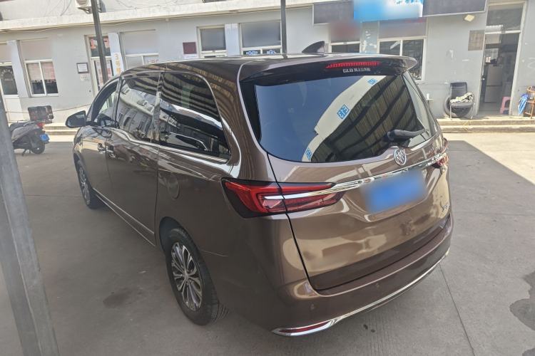 Used Buick GL8 2021 Land Cruiser Executive Class 652T Luxury Model
