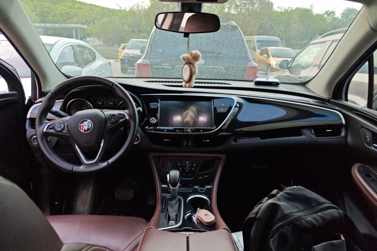 Used Buick Envision 2021 532T Two-Wheel-Drive Elite Version Center Console